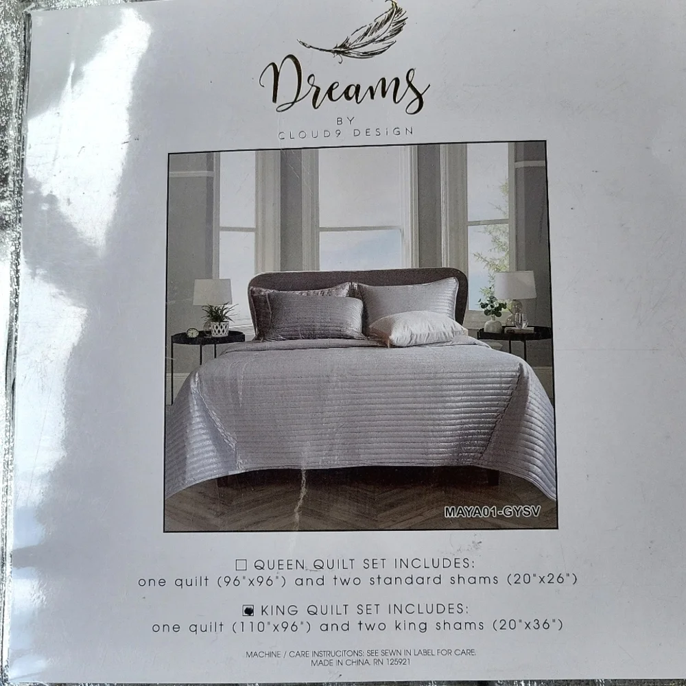 New$645 Dream Collection by Cloud 9 Maya King Quilt Set, Grey/Silver